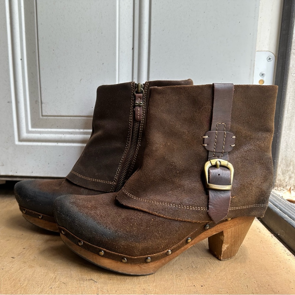 Handmaid’s Tale Style Boots size 8